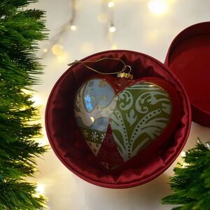 Li Bien Red Heart Peace and Love Dove Ornament 2007 In Original Box Pier1